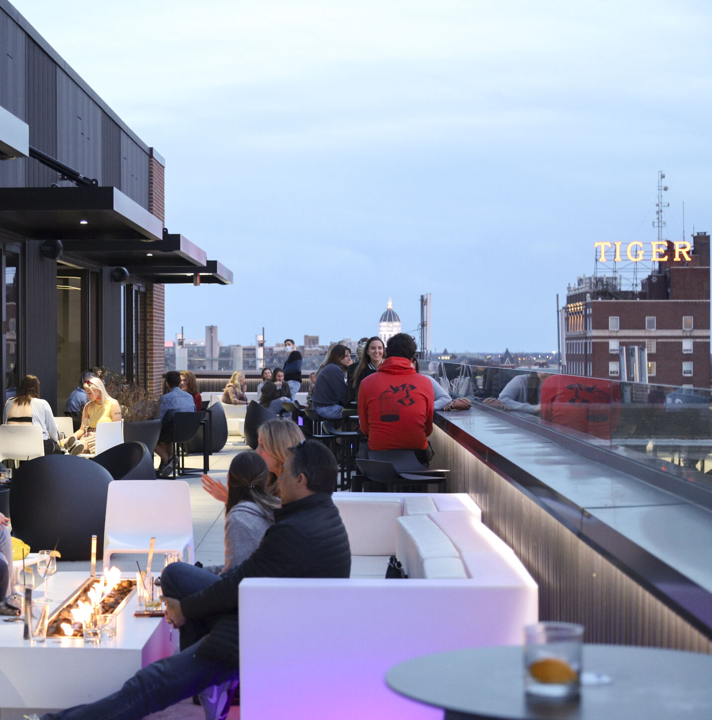 Buzzed and busy: A day-by-day guide to Columbia's best bar events